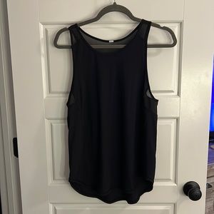 Lululemon black tank top size medium